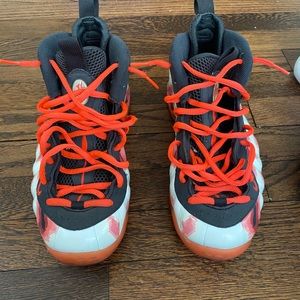 Nike Thermal Foamposites